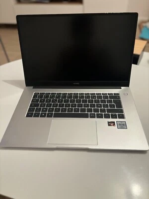 pc portable Matebook D15 Huawei  - Photo 1/4