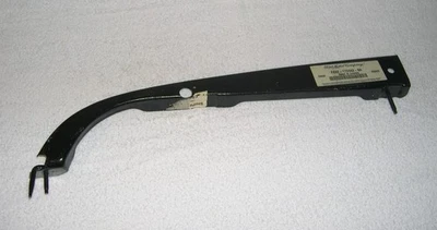 NOS 1998 05 Lincoln Town Car Rear Bumper Reinforcement Bracket RH F8VZ-17D942-BA - Image 1 of 3