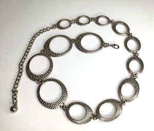 Vintage Women's Mod Go Go Metal Hammered Finish Oval Link Chain Belt  968 - Picture 1 of 3