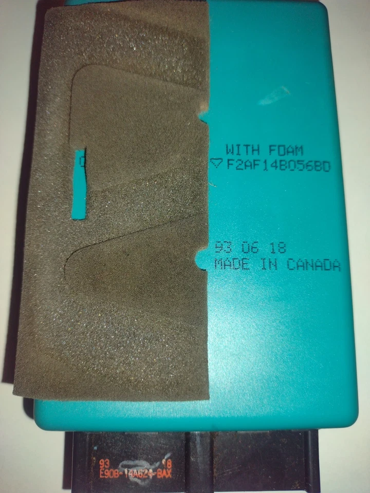 DEFECTIVE F2AF14B056BD 19921994 Ford Crown Vic Aerostar Econoline Comput G3D - Image 1 of 2