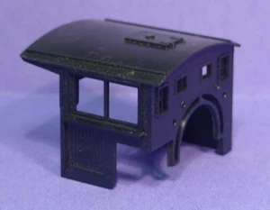 HO/HOn3 ROUNDHOUSE SHAY LOCOMOTIVE PART(S) MDC-39 WOOD CAB WITH ROOF HATCH - Picture 1 of 2