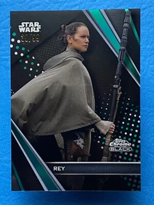 2023 Topps Star Wars Chrome Black Green Refractor /99 Rey #10 - Picture 1 of 2