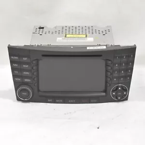 03-08 Mercedes W211 W219 E350 E550 CLS500 Comand Navigation Radio CD 2118202797 - Picture 1 of 9