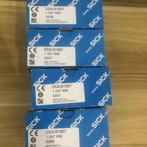 1PC New DS35-B15821 DS35B15821 1057656 Sensor Expedited Shpping #W1 - Bild 1 von 4
