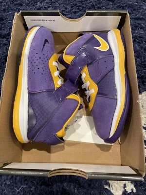Nike LeBron VIII 8 Lakers (TD) Toddler Size 10c CT5116-500 - Image 1 of 4
