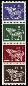 IRELAND 297b - Celtic Dog Brooch "Se-tenant Strip of Four" (pb61387) - Picture 1 of 1