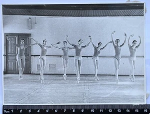 Pretty Cute Girls Charming Attractive Ballerinas Old Photo #1916 - Picture 1 of 3