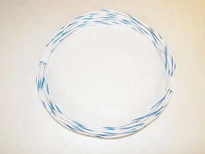 WHITE/BLUE AUTOMOTIVE WIRE 16 GAUGE HIGH TEMP GXL 25 FEET - Bild 1 von 1