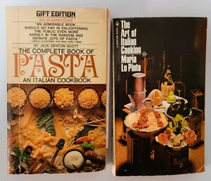 2 italienische Kochtaschen Kochbücher Maria LoPinto und Jack Denton Scott - Bild 1 von 22