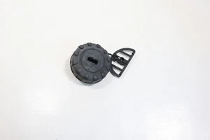 Genuine Fuel Oil Tank Cap STIHL 017 018 MS170 MS180 MS210 chainsaw 1130 350 0500 - Picture 1 of 3