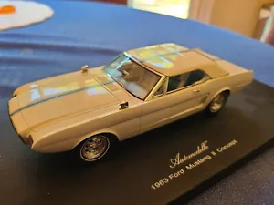 1/24 AUTOMODELLO 1963 MUSTANG II WHITE CONCEPT CAR EXCELLENT. - Picture 1 of 12