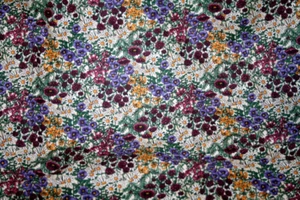 GARDEN PARTY FLORAL BY TERESE KOGUT FROM SSI - 100% COTTON FABRIC - Picture 1 of 6