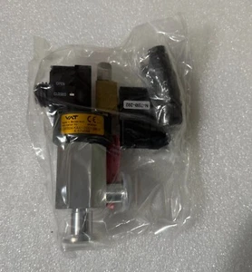 VAT 26324-KA41-0001 HV Angle Valve, DN16 - Picture 1 of 3