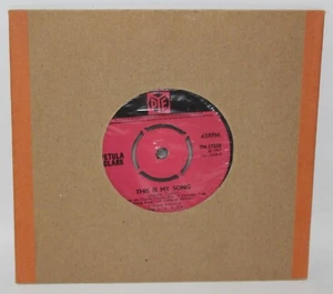 Petula Clark - This Is My Song - 1967 Vinyl 7" Single - Pye 7N.17258 - Picture 1 of 3