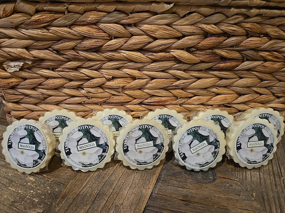 Yankee Candle MAGNOLIA TARTS LOT OF 10 NEW & SEALED VINTAGE THEY SMELL AMAZING - Image 1 of 1