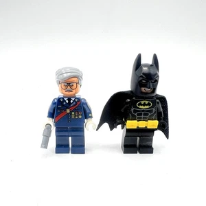 Lego Commissioner James Gordon Minifigure 70908 sh0326 Rare Retired & Batman - Picture 1 of 4