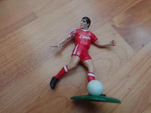 VINTAGE 1989 TONKA KENNER SPORTSTARS - PETER BEARDSLEY LIVERPOOL FOOTBALL FIGUR - Bild 1 von 1