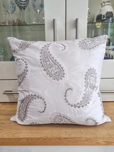 Laura Ashley cushion cover Emporer paisley 18" square & feather inner grey - Picture 1 of 8