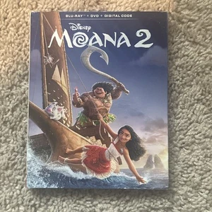 Moana 2 (Blu-ray + DVD + Digital) New With Slipcover - Picture 1 of 3