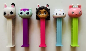 Gabby's Dollhouse - PEZ Spender - GABBY-CAKEY CAT-MERCAT-PANDY PAWS - MOC - Bild 1 von 1