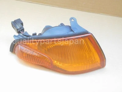 Indicador de luz de esquina delantera derecha Nissan Skyline R32 GTS GTS-T Foto 1 de 4