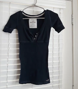 Hollister Size S Vntg Y2K Navy Blue Bella Swan ¾ Sleeve Henley Top - Picture 1 of 6