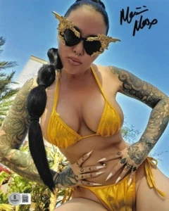 Masumi Max  Sexy Hand Signed 8 x 10 Glossy  Beckett - Picture 1 of 1