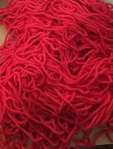 Bolsa de regalo de calidad brillante de 6 mm con mango de cable de 1 metro rojo - Imagen 1 de 2