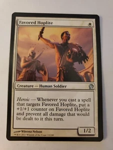 MTG Magic The Gathering Card Favored Hoplite Creature Human Soldier White Theros - Picture 1 of 2