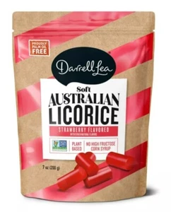 Darrell Lea 111927 Soft Australian Licorice Strawberry Flavor 7oz Bag, Pack of 1 - Picture 1 of 1