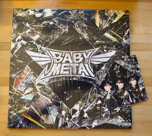 Babymetal SIGNED LP Metal Forth LIGHT & DARKNESS EDITION Vinyl Record ~ IN HAND! - Picture 1 of 3