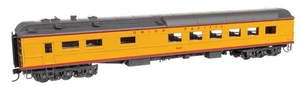 Walthers Proto HO 17709 Union Pacific UP 82' Heavyweight 36 Seat Diner Car - Picture 1 of 4