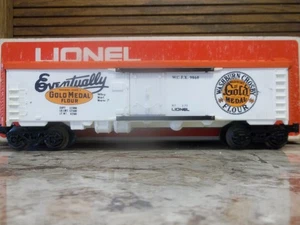 LIONEL 6-9860 O GAUGE GOLD MEDAL FLOUR BILLBOARD REEFER Car - Picture 1 of 5