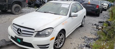 Mercedes-Benz Clase C 2013 transmisión automática OEM 127 k millas - LKQ431565372 Foto 1 de 4