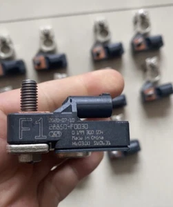 Battery Sensor OEM 28850-25020 for Toyota Highlander RAV4 - Picture 1 of 4