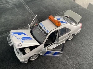 Modelli UT Mercedes Benz Classe C AMG Auto Medica F1 1997 1:18 - Foto 1 di 3