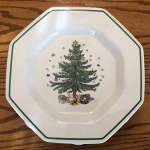 NIKKO CHRISTMASTIME JAPAN 6 Piece Set 10 7/8" Dinner Plates Christmas Time Tree - Bild 1 von 3