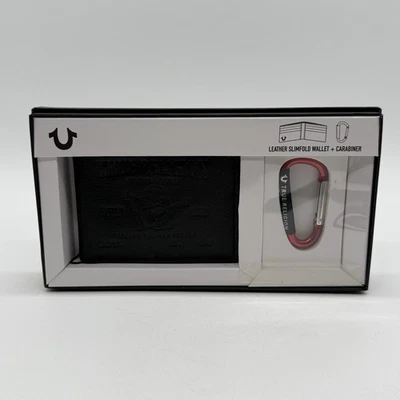Conjunto de regalo billetera y mosquetón marca True Religion Jeans negro/rojo nuevo en caja Foto 1 de 4
