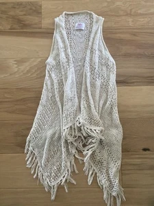 Justice Girls Beige Open Knit Vest Boho Fringed Size 12/14 - Picture 1 of 7