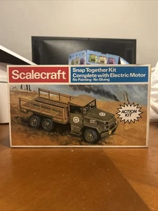 Camión Scalecraft Snap-Together completo con motor eléctrico del ejército de Estados Unidos nuevo en caja de colección - Imagen 1 de 1