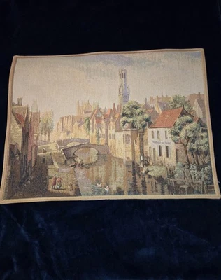 Tapices flamencos para colgar en la pared Brujas junto al río tapiz francés Foto 1 de 4