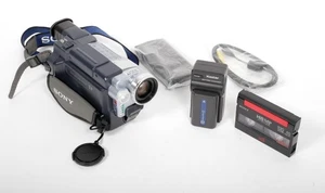 Sony TRV350 Video Camera camcorder + charger + battery + remote TESTED 1345 - Picture 1 of 7