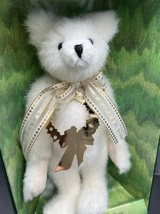 1994 HOLIDAY SIGNATURE BEAR BY CAROL CURINI Green Mountain Bears - Picture 1 of 5