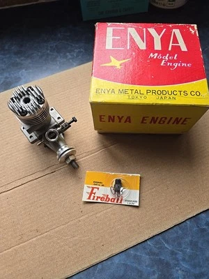 Enya 15-III T.V. model engine - Image 1 of 4