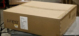*NEW* JUNIPER JNP10K-LC1101 - 30x100GbE/30x40GbE 3TBPS Line Card PTX10000 - Picture 1 of 4