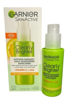 Hidratante corporal diário Garnier SkinActive claramente brilhante, fl oz 2,5 - Imagem 1 de 2