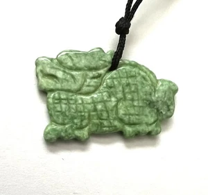 Preowned Green Jade like carved pendant Dragon - Picture 1 of 4