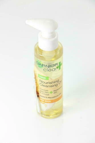 Garnier Clean+ Nourishing Cleansing Oil 4.2 oz U56 - Image 1 of 1
