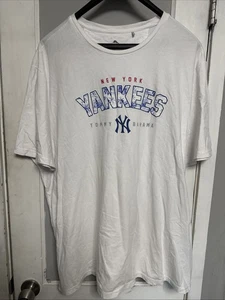 Men’s Tommy Bahama New York Yankees T-shirt Size XXL - Picture 1 of 5