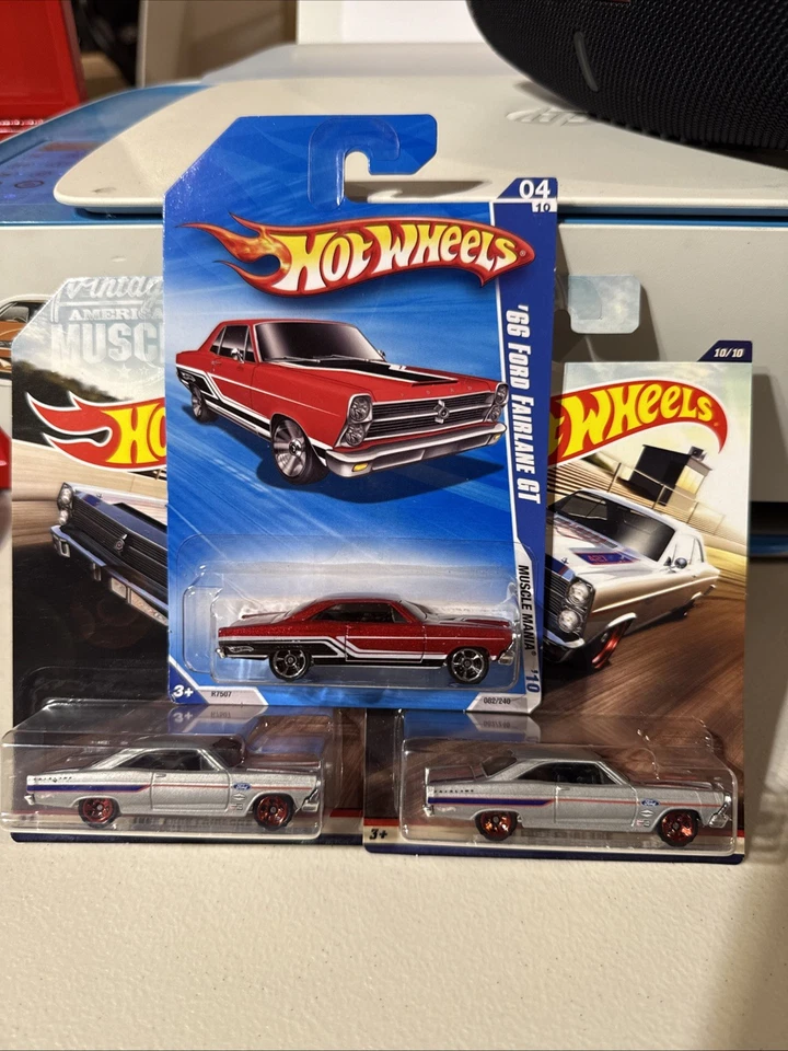 2017 Hot Wheels Vintage American Muscle '66 FORD FAIRLANE Muscle Mania 2010 3lot - Image 1 of 1